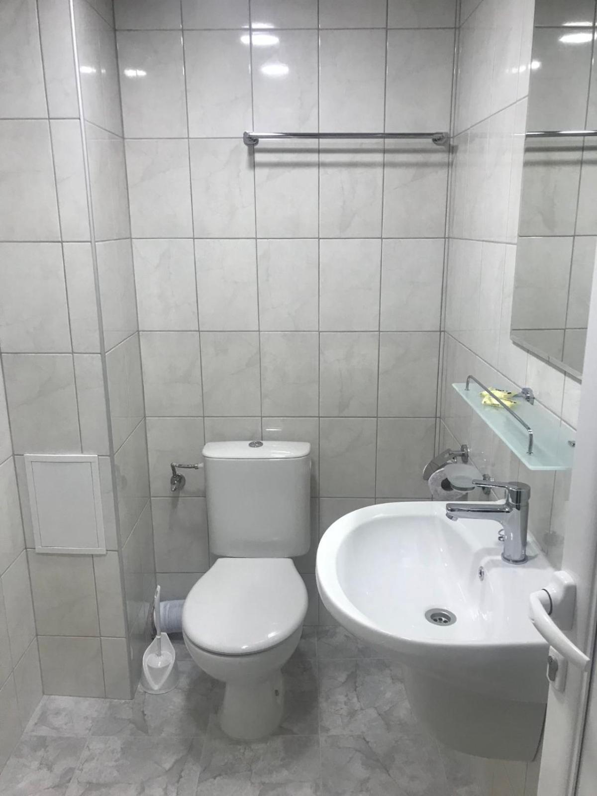 Family Hotel Julian Kranevo Ngoại thất bức ảnh